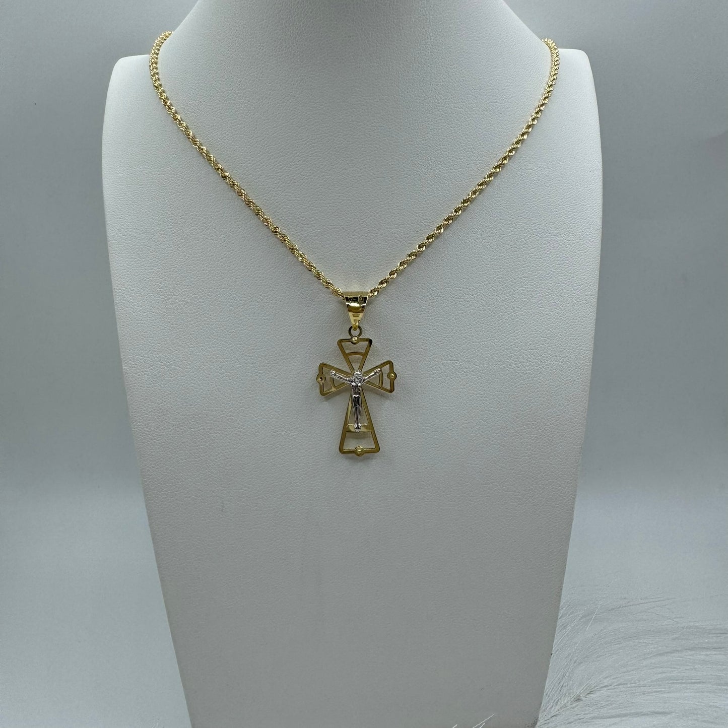 Collana con croce doppia lastra bicolor oro