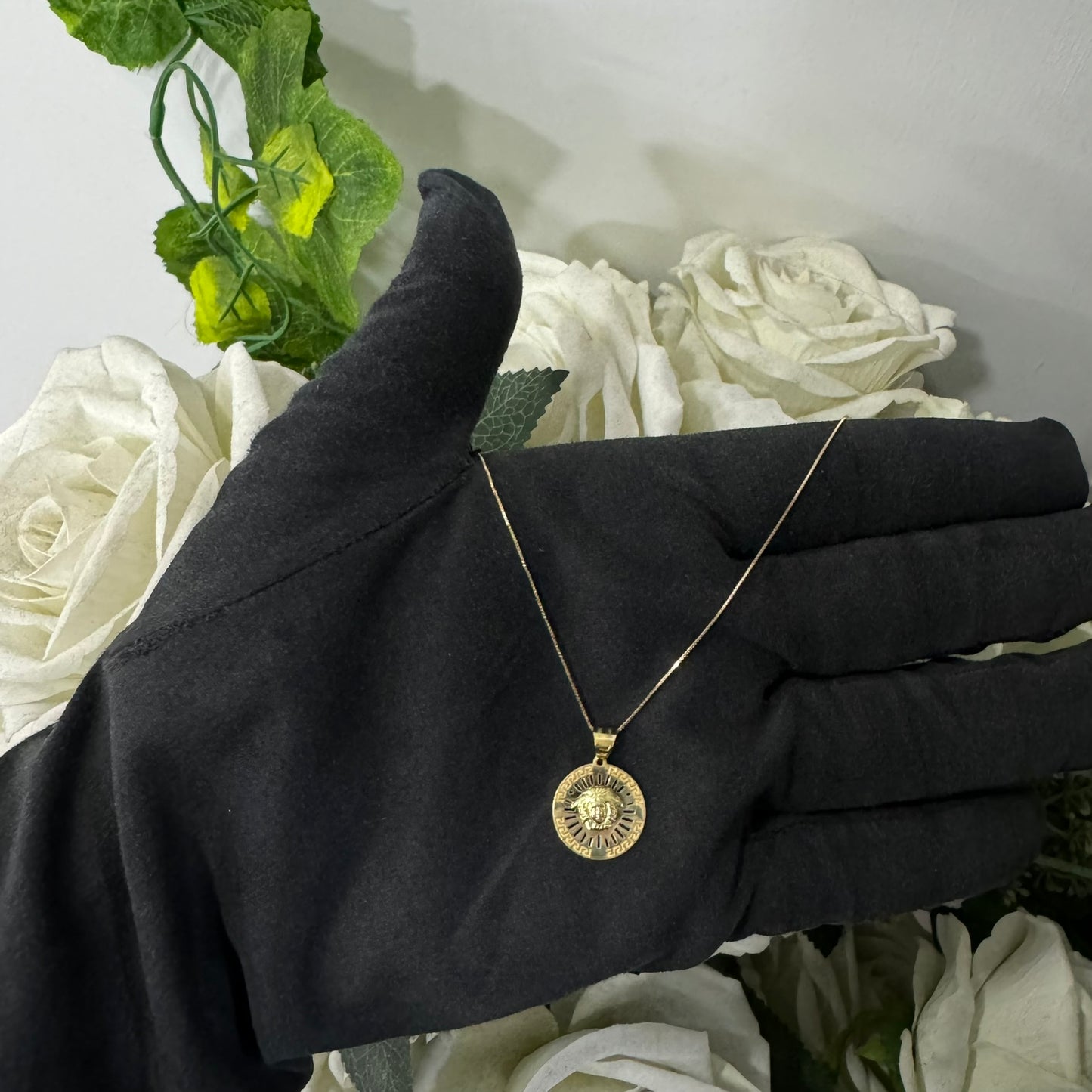 Collana veneziana con medusa oro