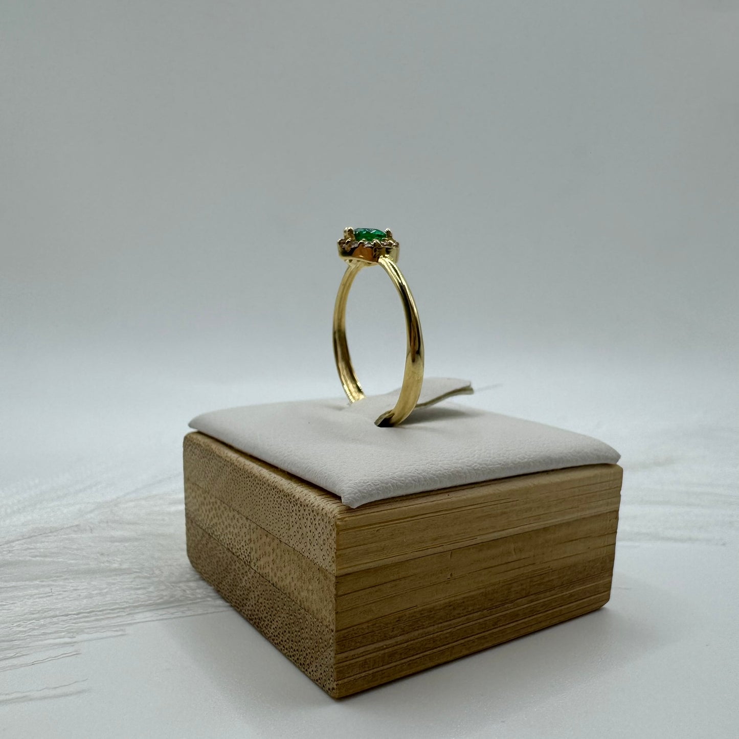 Anello cuore oro e zirconi