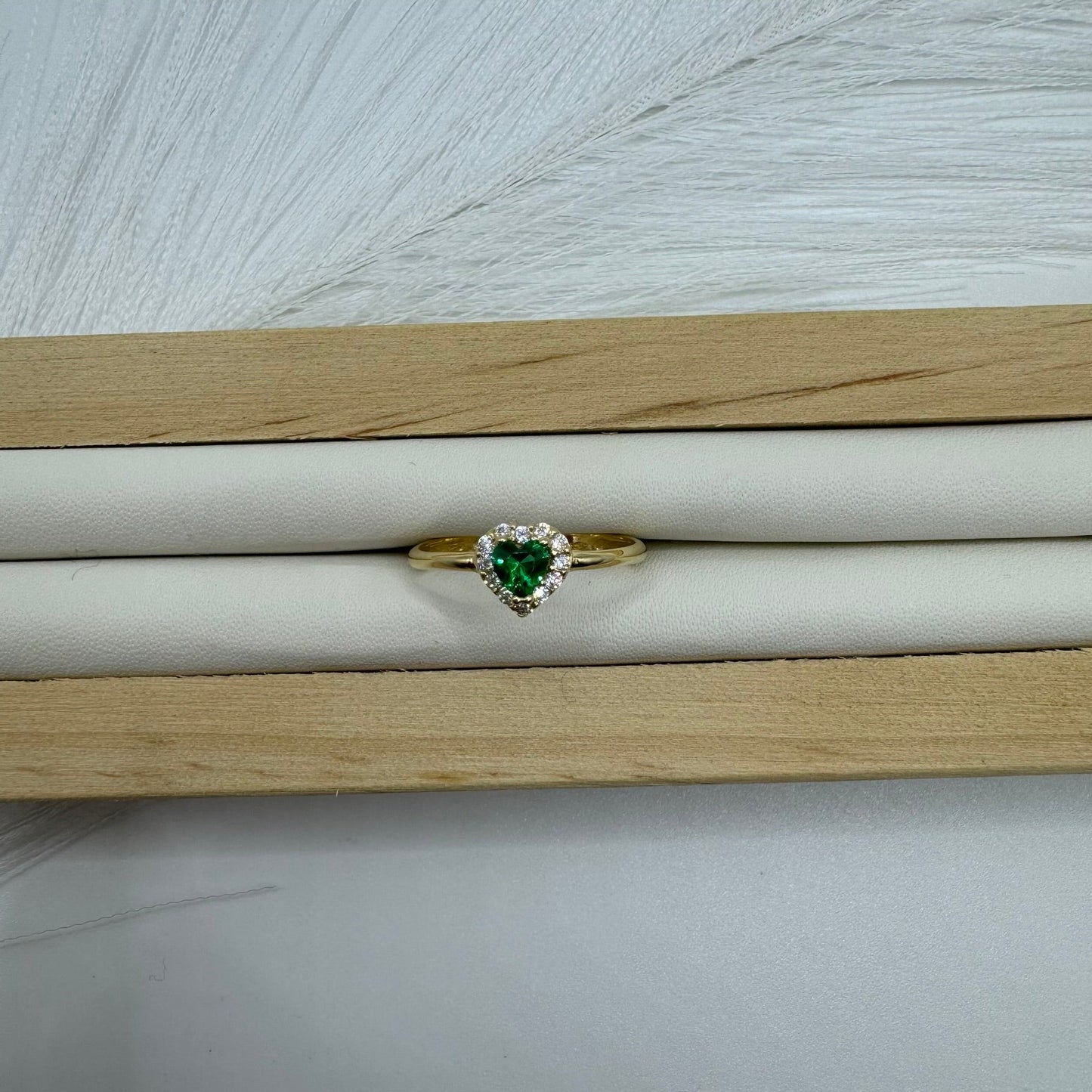 Anello cuore oro e zirconi