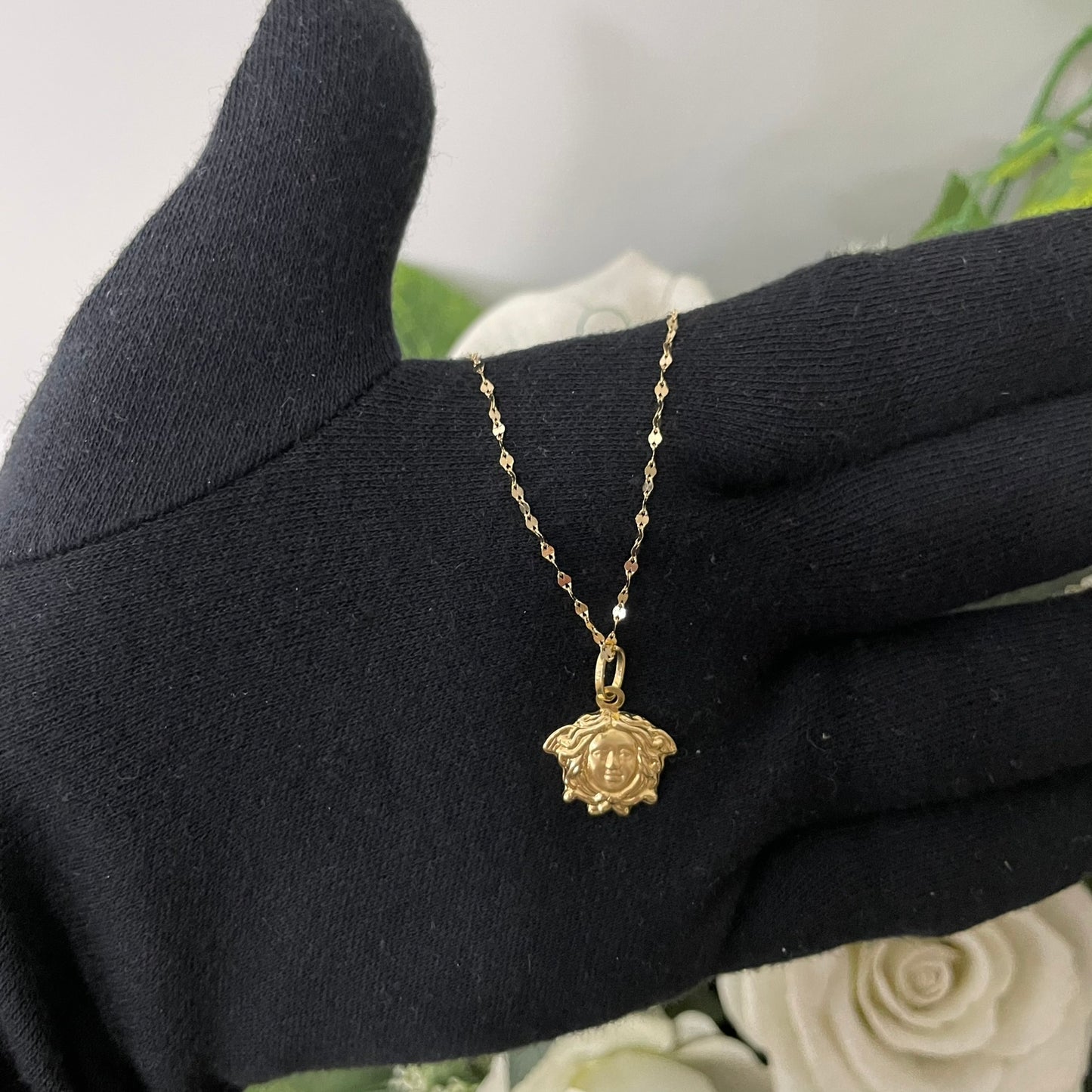 Collana specchiatina con medusa oro