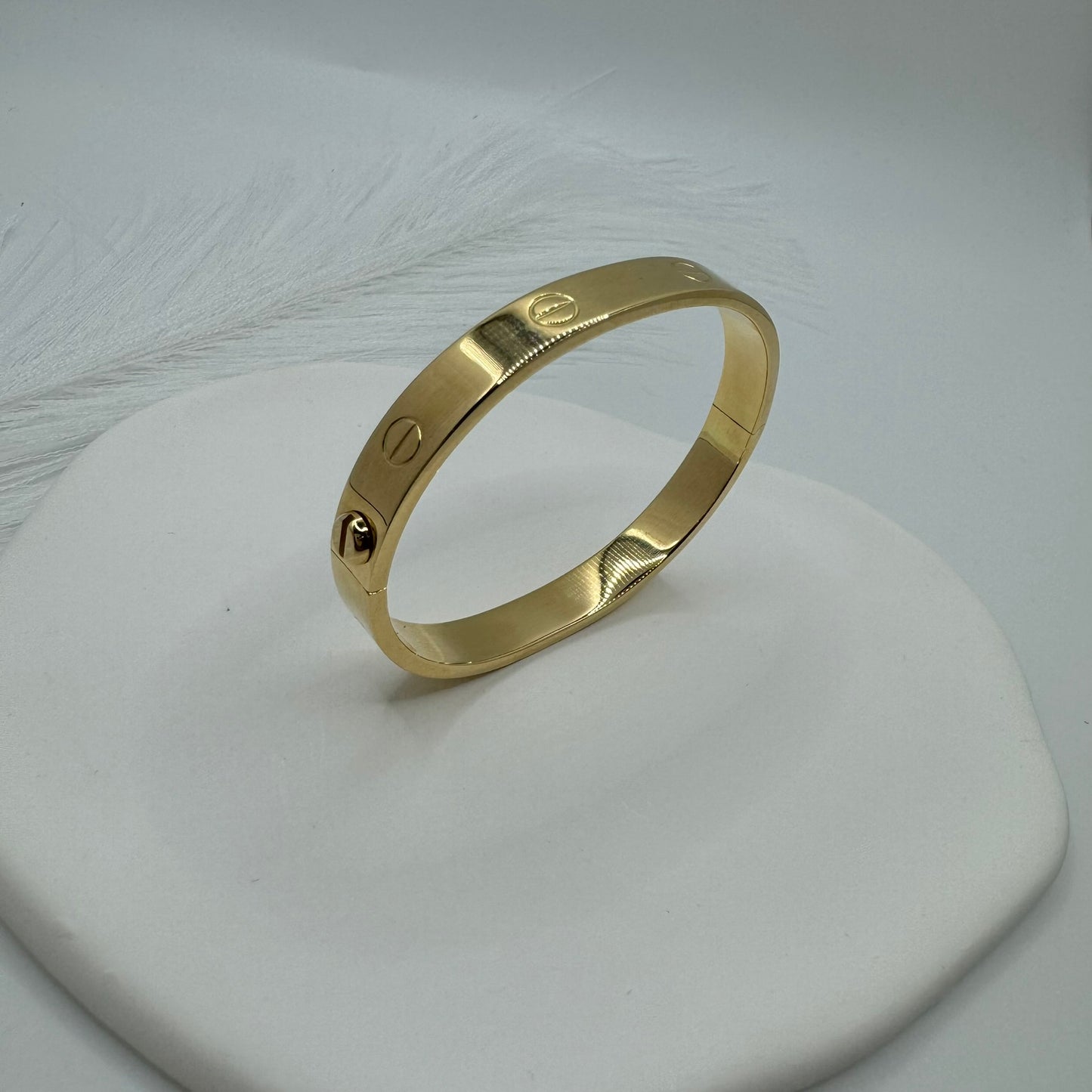 Bracciale rigido con chiodi oro
