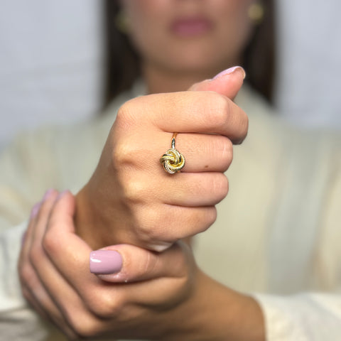 Anello nodo oro