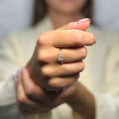 Anello solitario magic oro e diamanti