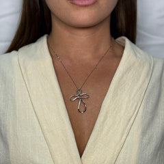 Collana veneziana con croce curva oro e diamanti