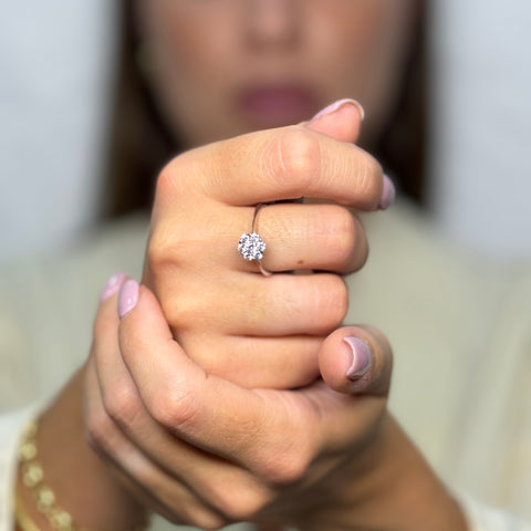 Anello solitario fiore magic con zirconi  oro