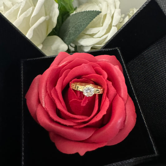 box Anello solitario greca oro