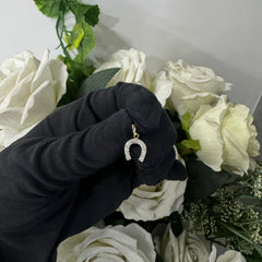 Pendente ferro di cavallo zirconato oro