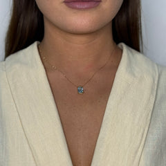 Collana punto luce rettangolo oro