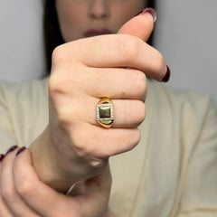 Anello quadrato oro e zirconi