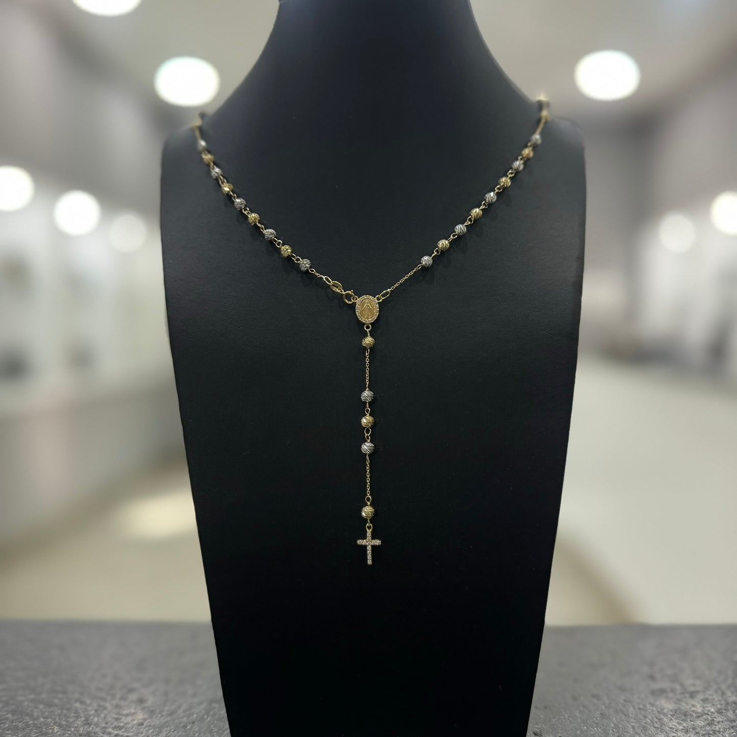 Collana rosario sfere martellate bicolororo