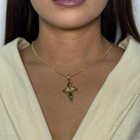 Collana con croce bombè oro