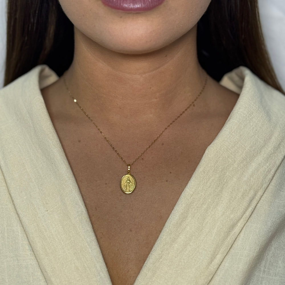Collana con madonna miracolosa oro