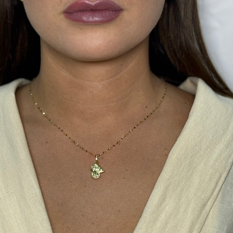 Collana con dea oro