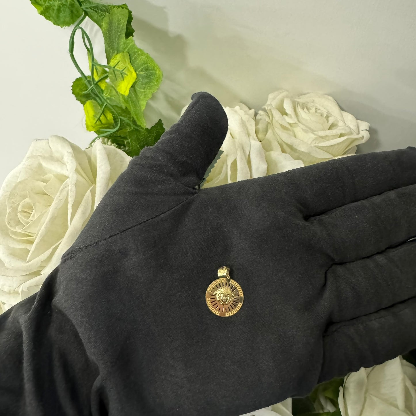 Pendente medusa oro