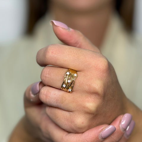 Anello filamenti con zirconi oro