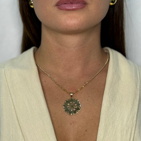 Collana fune americana con piastra mandala oro
