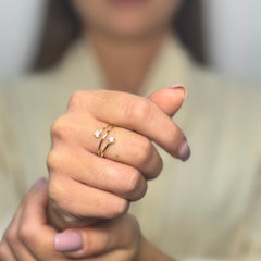 Anello Bilogy con zirconi oro