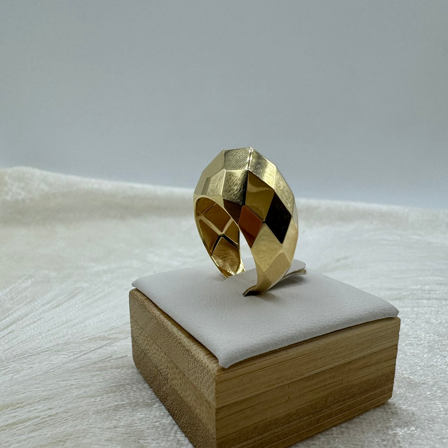Anello 3D bombè oro