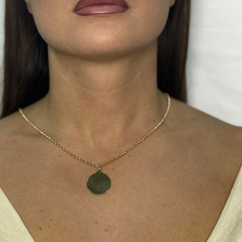 Collana con piastra oro