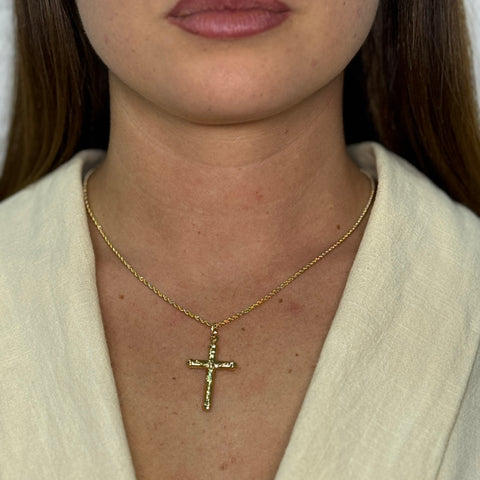 Collana con croce bombè oro