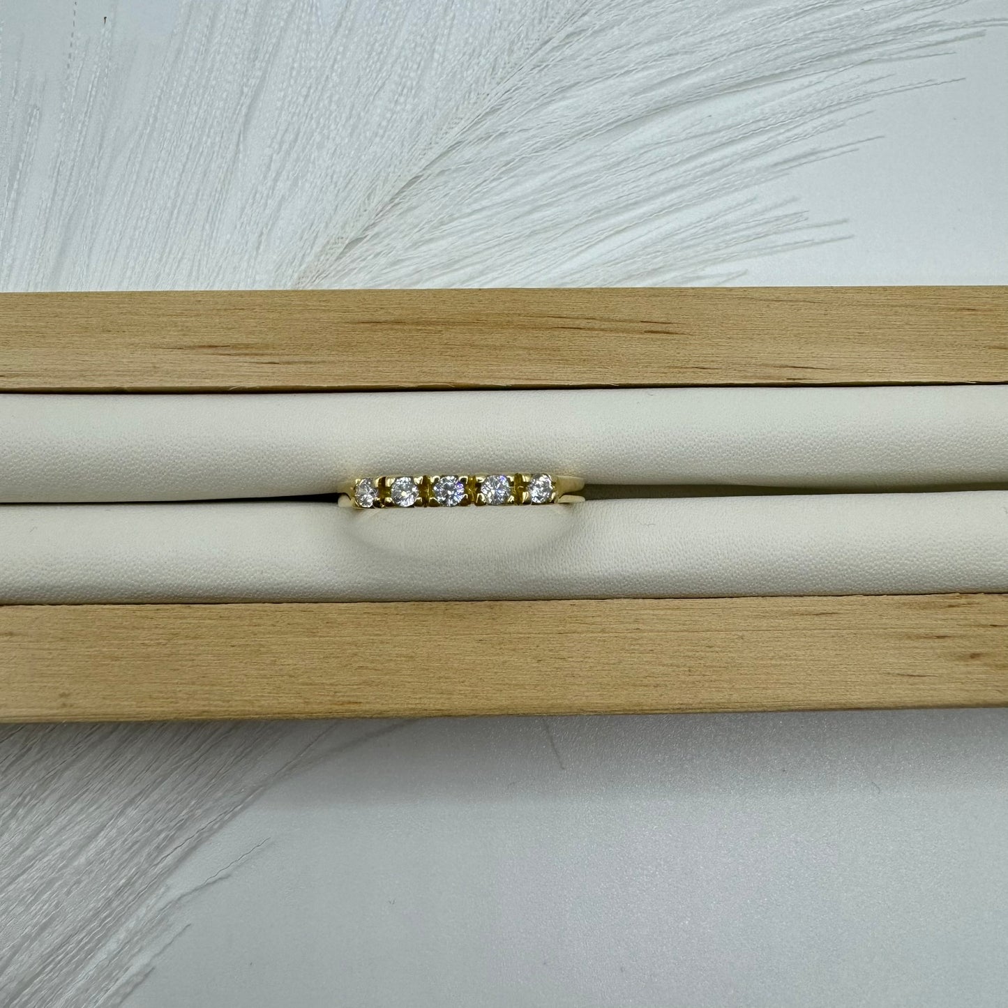 Anello Semi Veretta zirconi e oro