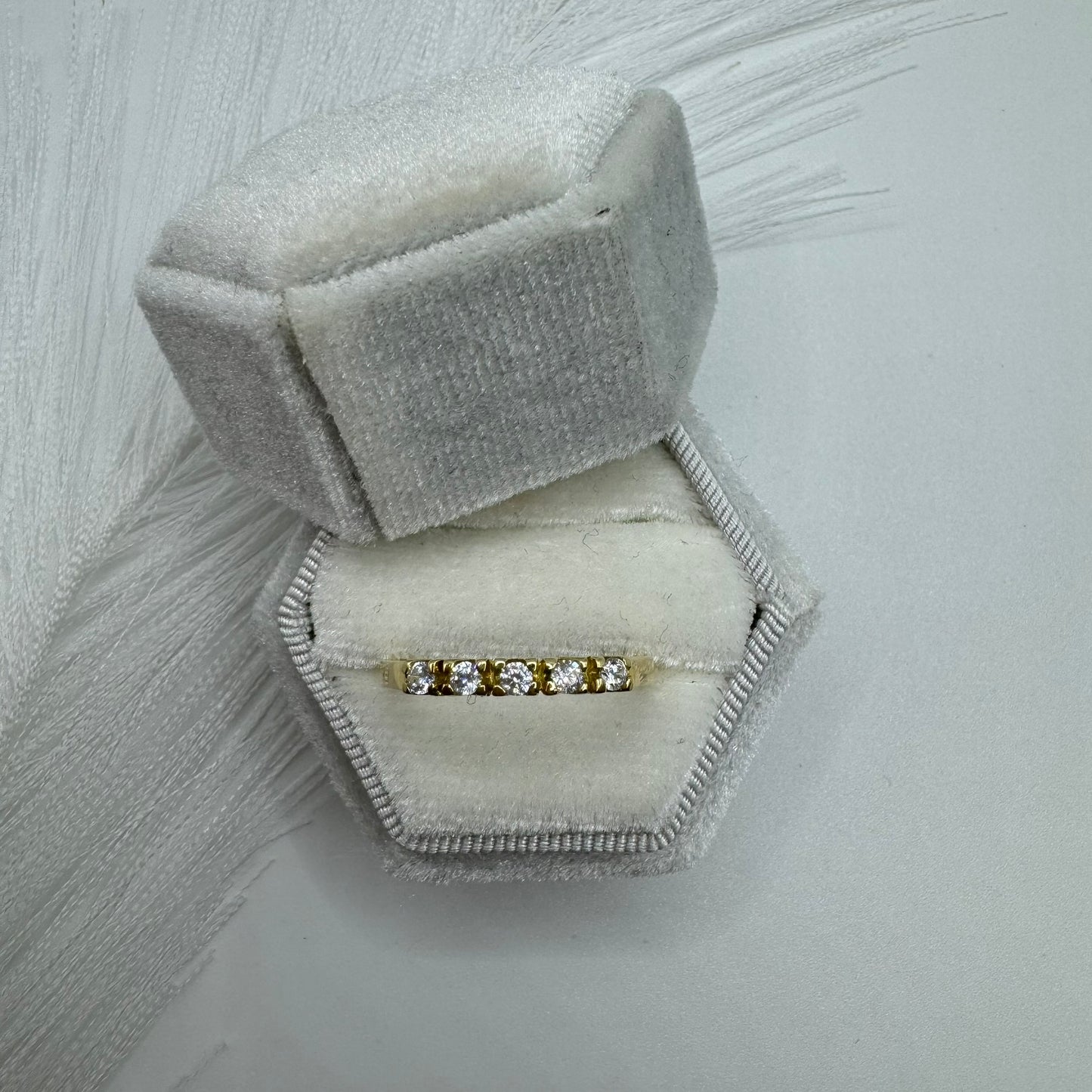 Anello Semi Veretta zirconi e oro
