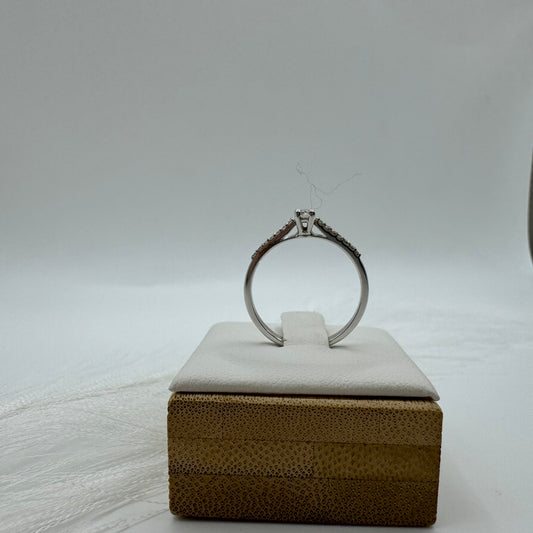 Anello solitario pavè E-F/ IF-VVS oro e diamanti