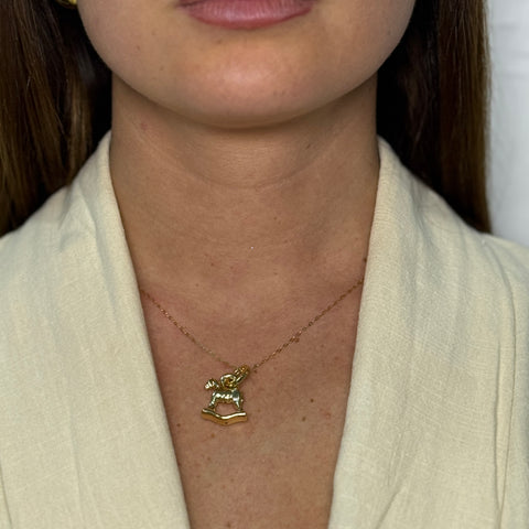 Collana con cavallo a dondolo bombè oro
