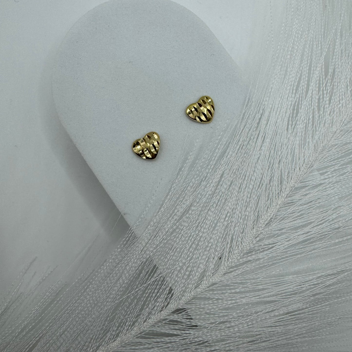 Orecchini cuore martellati  oro