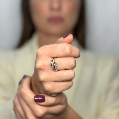 Anello fascia onda con Diamanti  oro