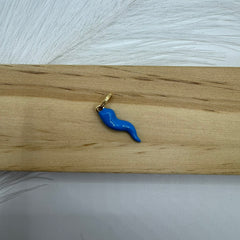 Pendente corno smaltato oro
