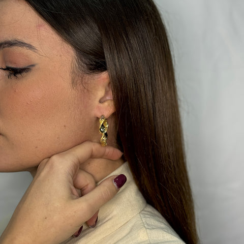 Orecchini cerchio torchon con greca oro