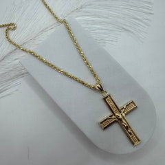 Collana con croce con greca oro