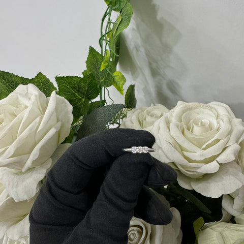 Anello trilogy magic E-F/ IF-VVS oro e diamanti