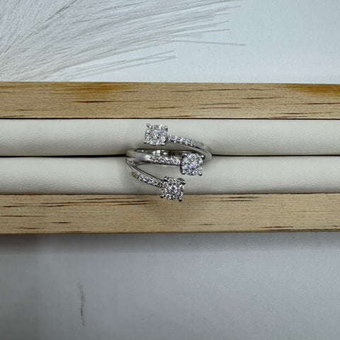 Anello trilogy Magic E / IF-VVS oro e diamanti