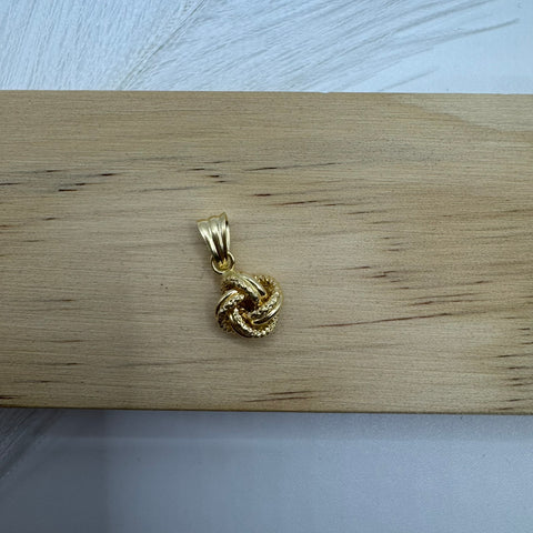 Pendente nodo oro