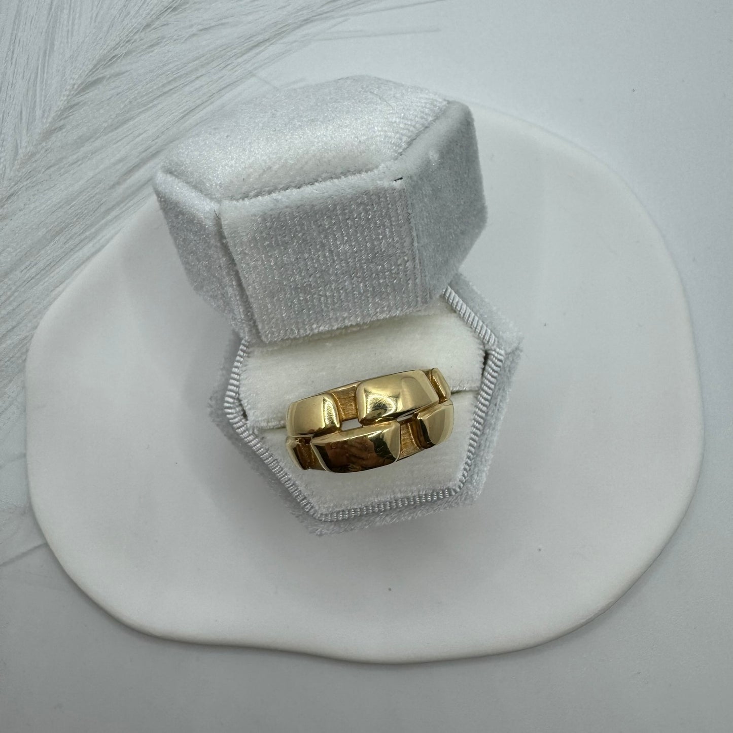 Anello fascia bombè alternato oro