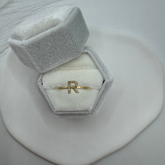 Anello Lettera oro e zirconi