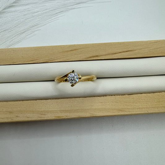 Anello solitario oro e zircone