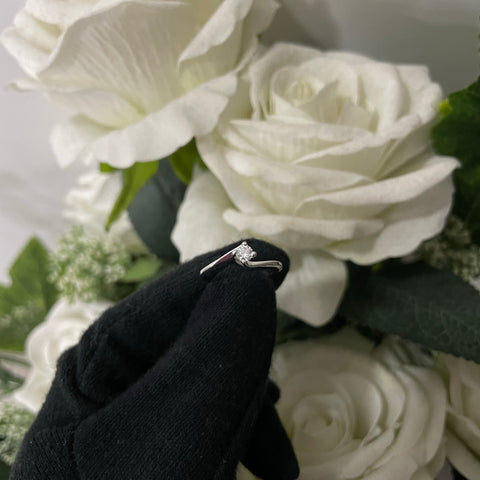 Anello solitario E-F/IF-VVS1 oro