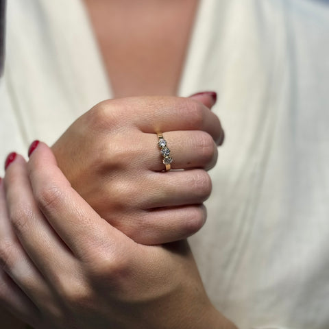 Anello trilogy oro