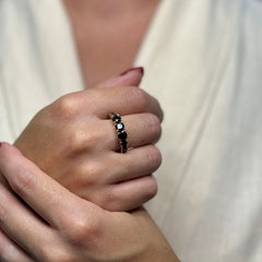 Anello veretta oro e zirconi