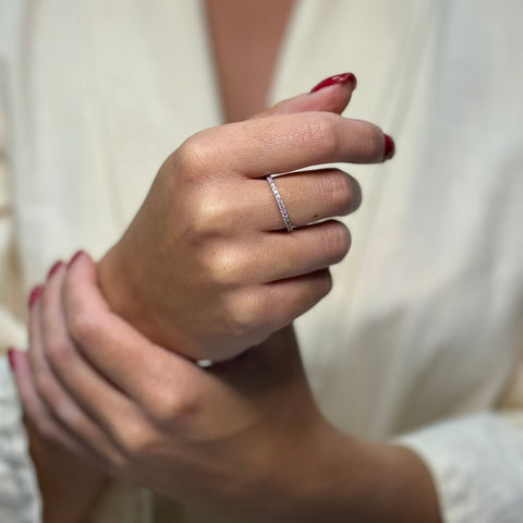 Anello Veretta slim oro e zirconi