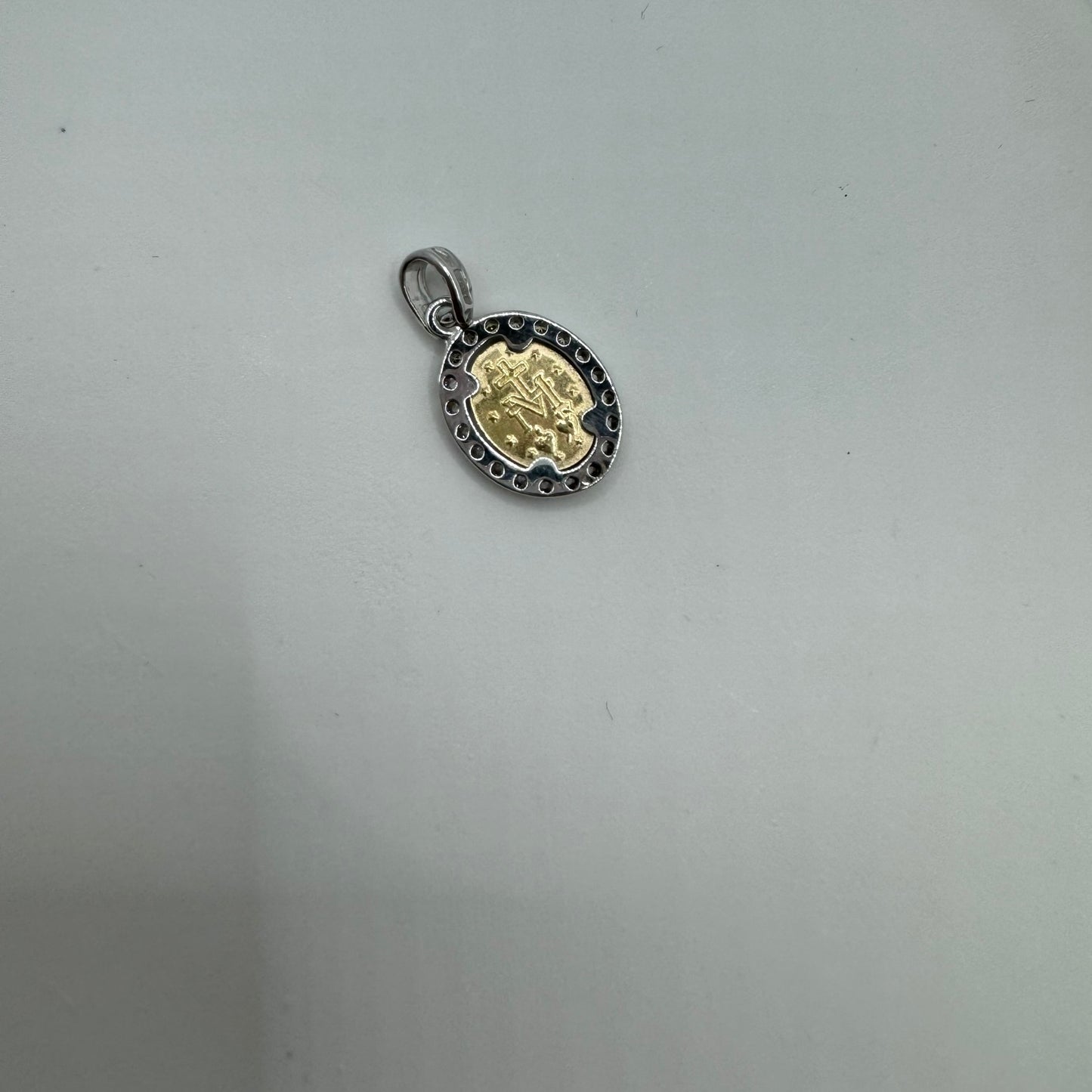 Pendente madonna bicolor zirconi e oro