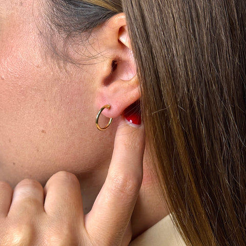 Orecchini cerchio slim oro