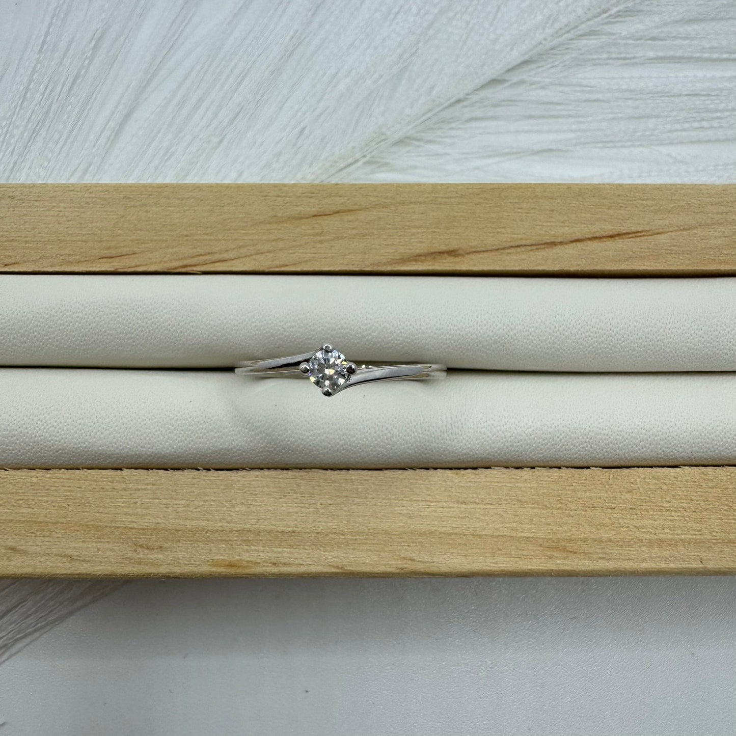 Anello solitario oro