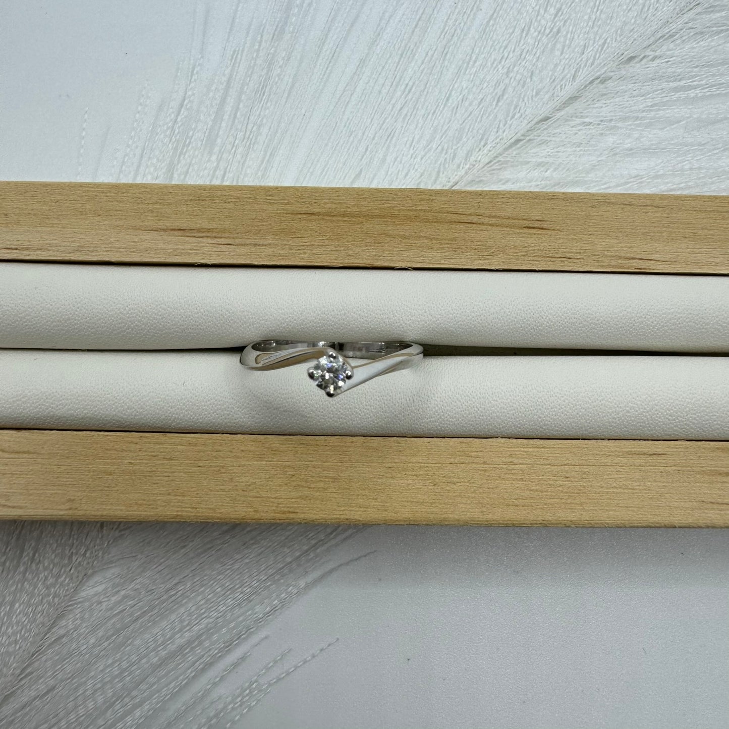 Anello solitario H-I / VS oro e diamante