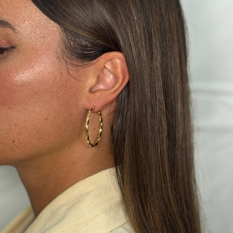 Orecchini cerchio torchon liscio/satinato oro