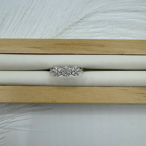 Anello trilogy E-  F / VVS oro e diamanti